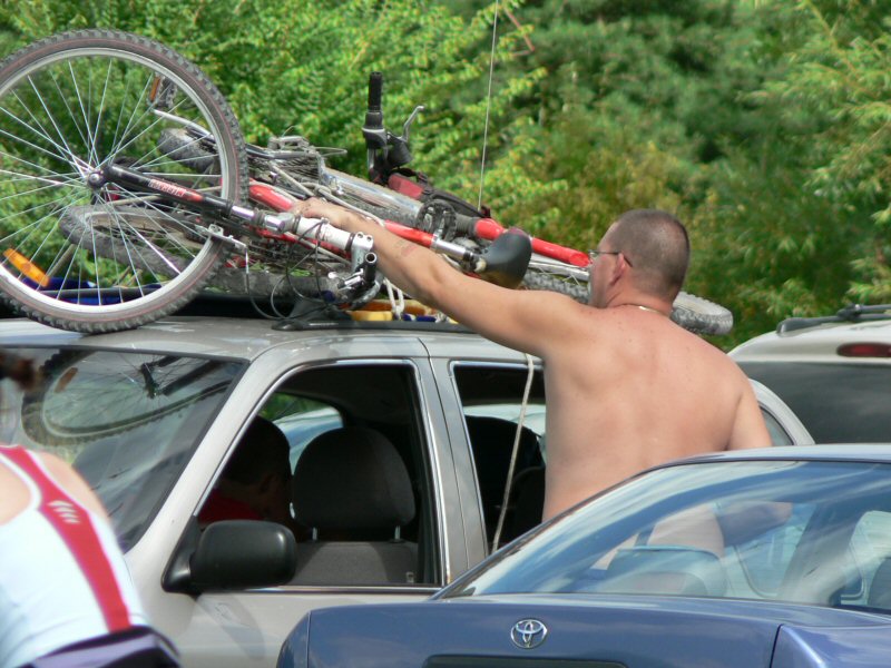 un bon rack a velo.JPG